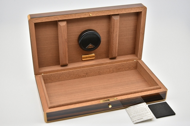 駅南やまご質店オンラインショップ / ヴィトン シガーケース コフレ