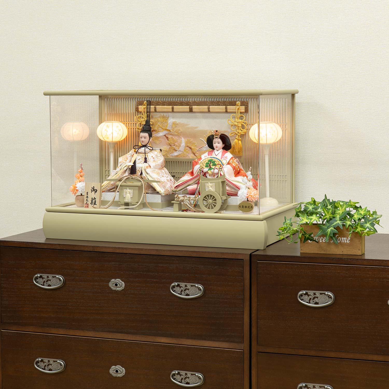 雛人形】ケース入り小三五親王飾り | 雛人形（ひな人形）・五月人形の