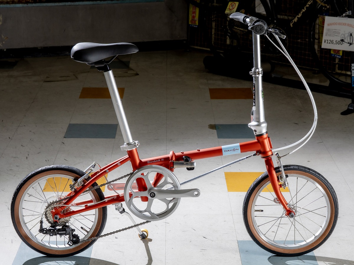 DAHON】700Cのホイールより小さい表面積！？16インチの折り畳みで