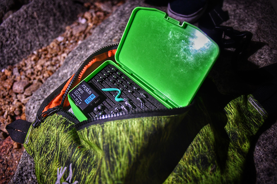 ZEXUS専用充電池 ZR-01 | ZEXUS公式サイト | ゼクサス