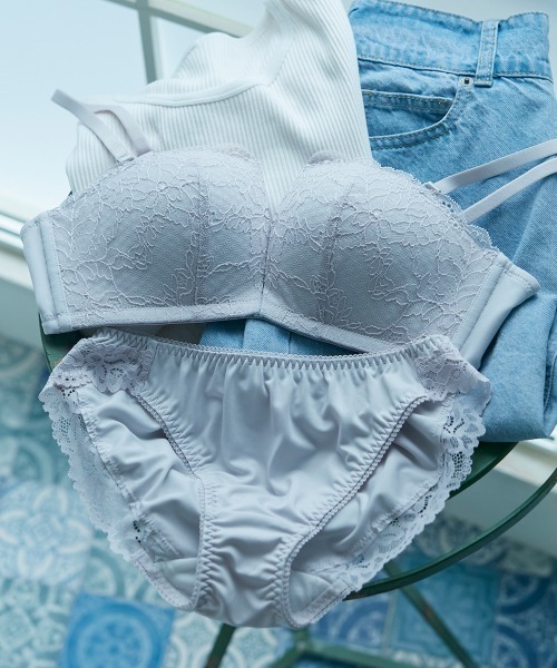 izumi BODY LABO（イズミボディラボ） ブラジャー ショーツセット