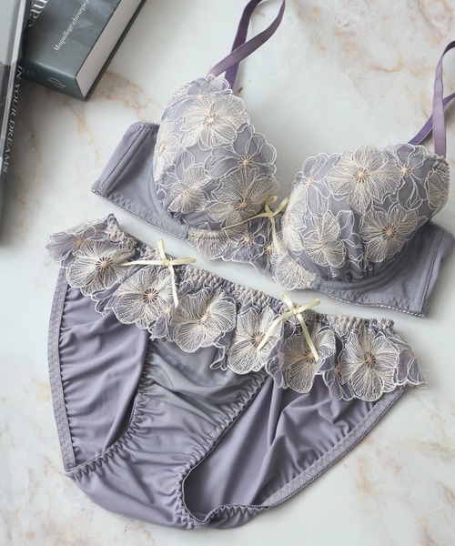 Dolce Fiora（ドルチェ フィオラ） ブラジャー ショーツセット 「ノン