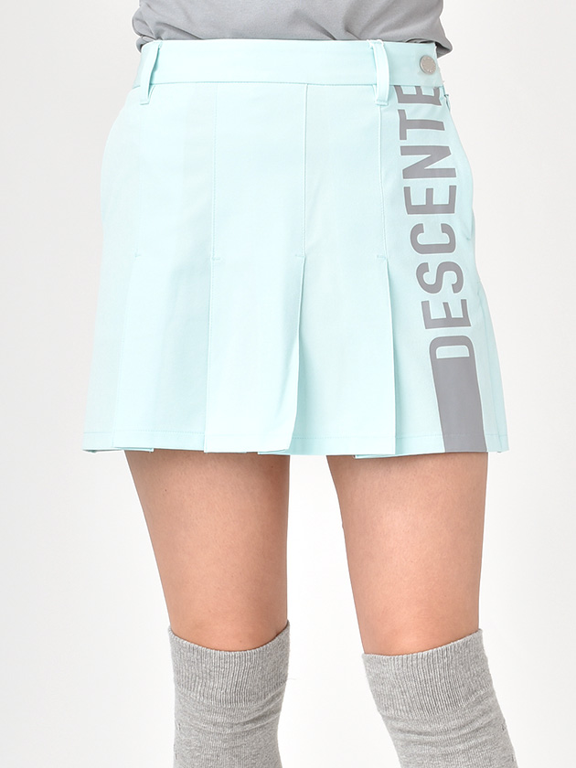 デサントゴルフ メランジストレッチプリーツスカート DGWTJE03