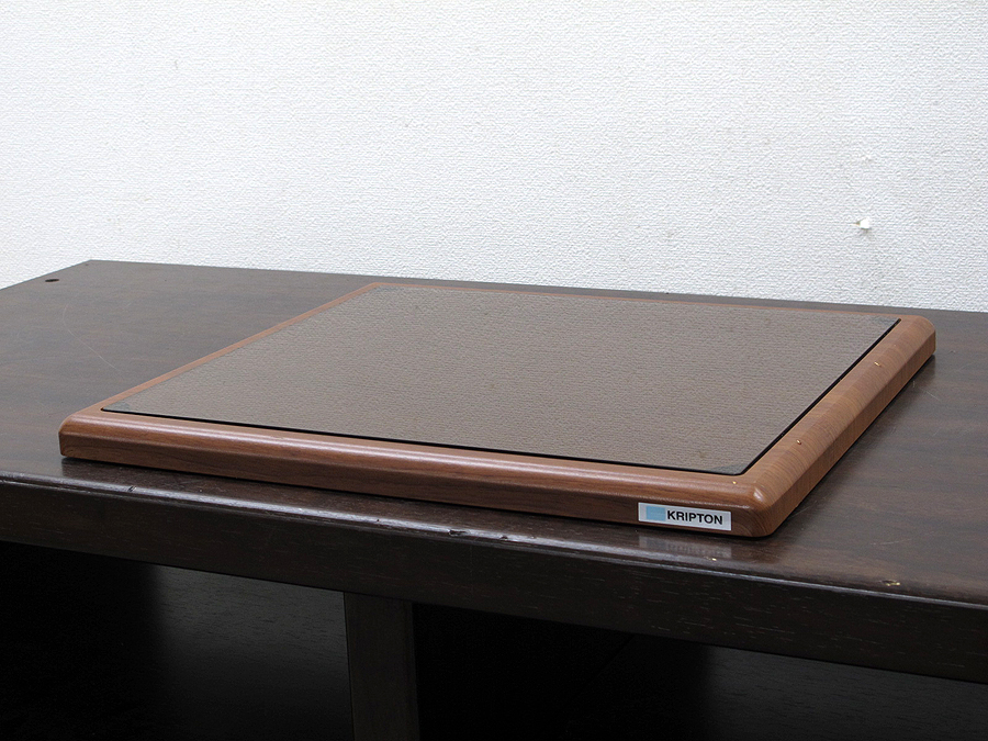 未使用新品 KRIPTON AB-G2500Cガラストップ薄型オーディオボード