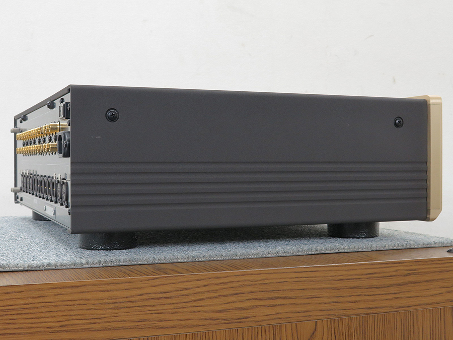 Accuphase CX-260 プリアンプ マルチチャンネル @33774 / 中古