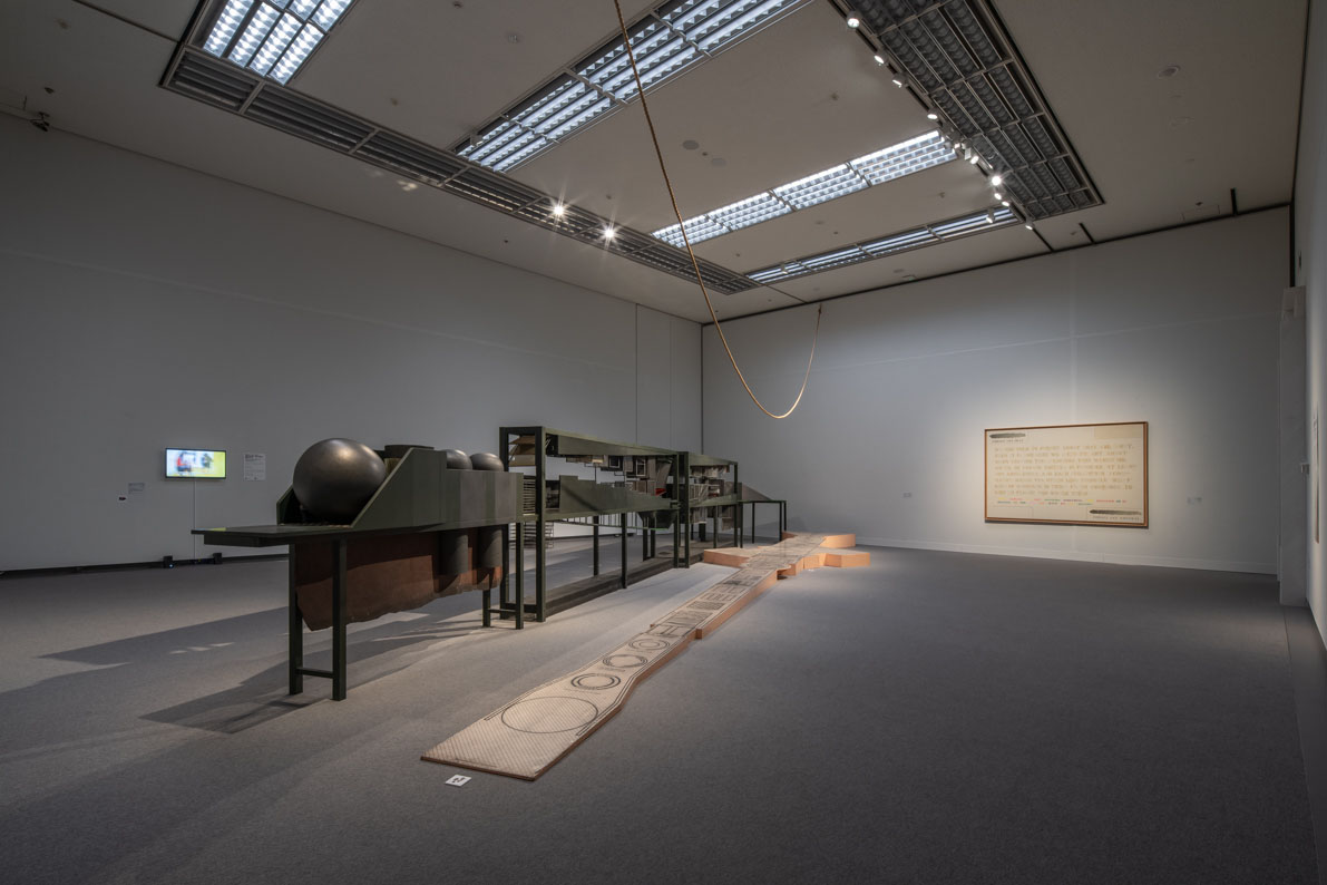 荒川 修作＋マドリン・ギンズ | 国際芸術祭「あいち2022」