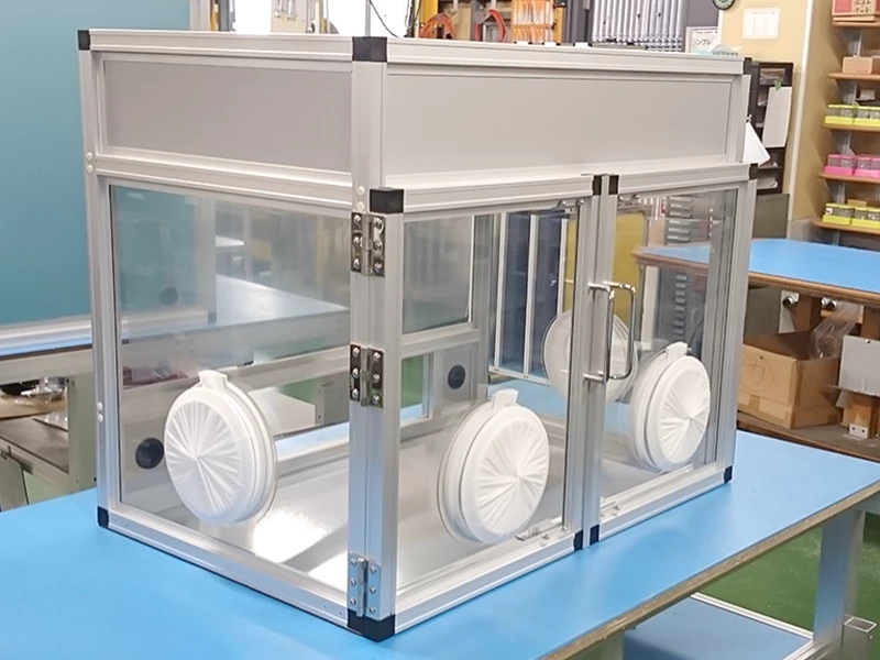 絞り手入れ窓付き卓上クリーンベンチ | Alframe-ハンマー1本で組める