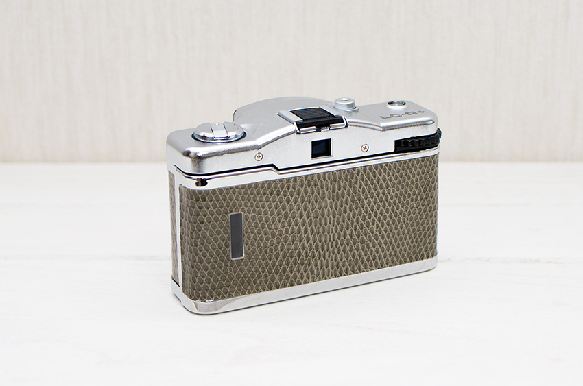 国内限定70台の限定「LOMO LC-A+ Silver Lake」など、レアLC-Aのご紹介