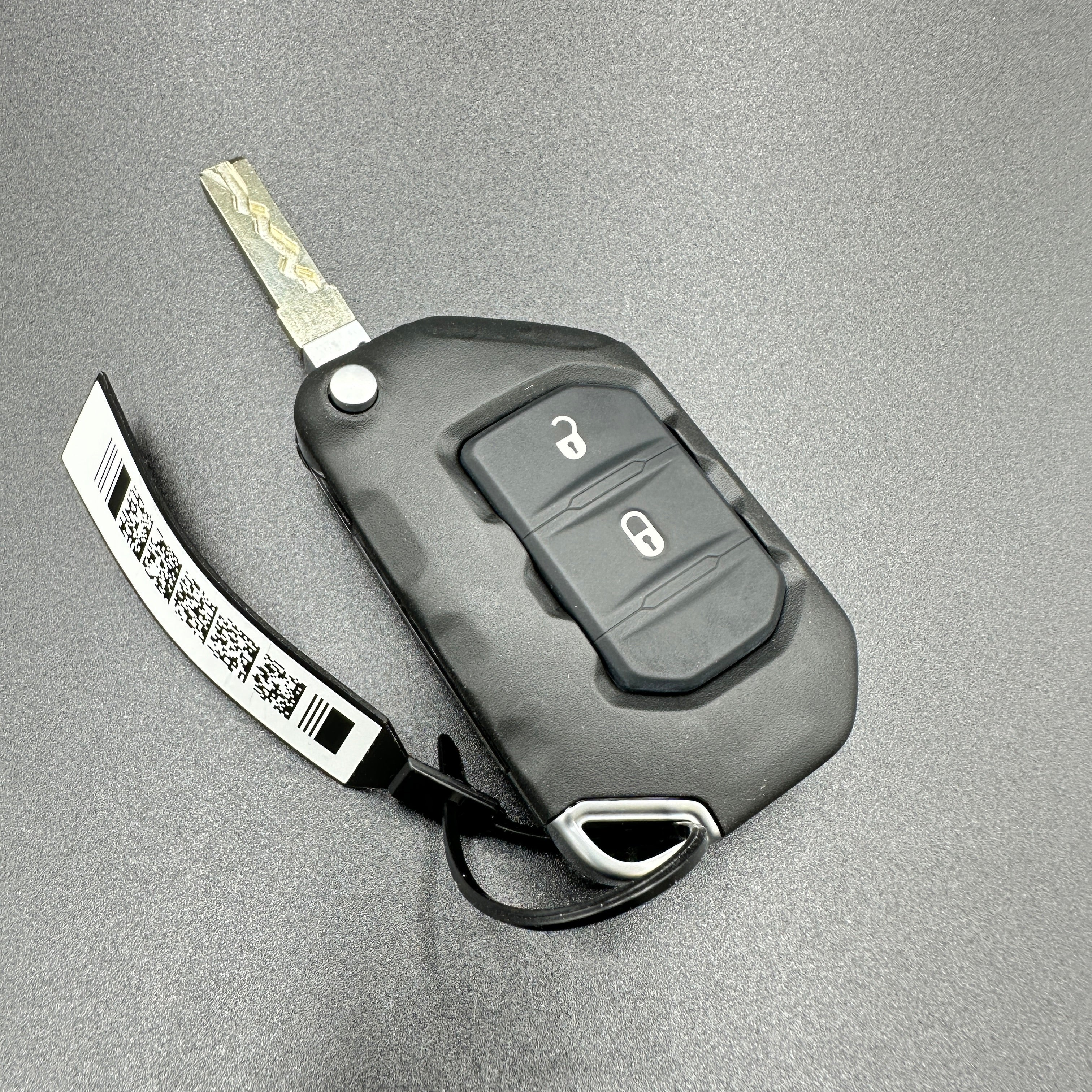 MOPAR 純正スペアキー キーカット済み(1本) (JL/JT) – アメリカン