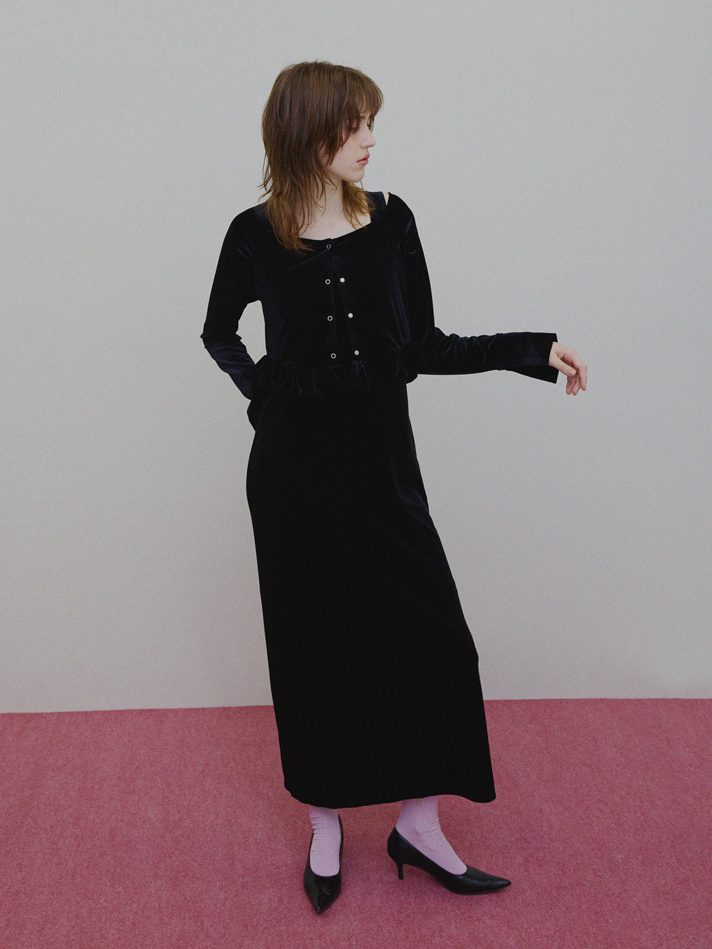 UND OFF SHOULDER VELOUR CARDIGAN SET DRESS