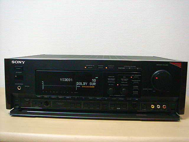 TA-E2000ESD AVコントロールアンプ (Sony) 1992年 | 古いハードに囲ま