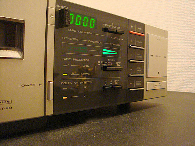 Pioneer CT-X9_カセットデッキ (PIONEER) 1982年頃 | 古いハードに囲ま