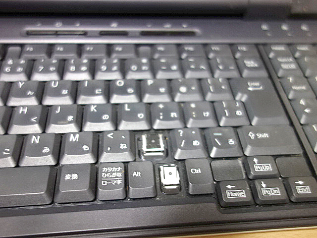 VAIO Type M 2005年 | 古いハードに囲まれて since2011