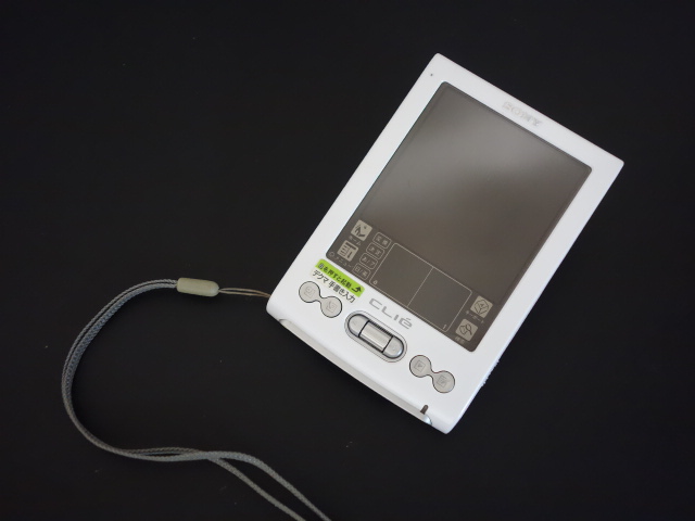 clie | 古いハードに囲まれて since2011