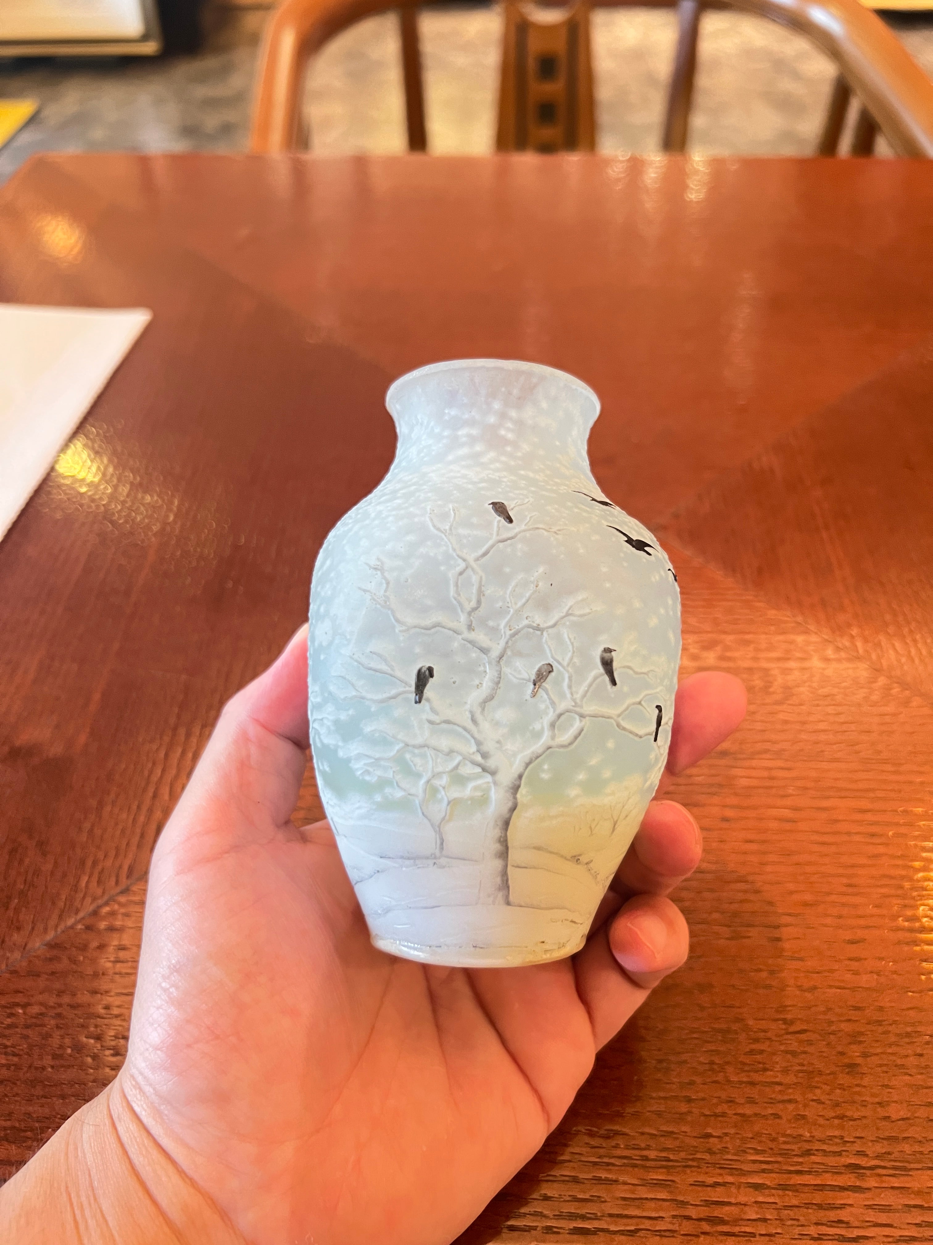 ドーム兄弟（ドームナンシー）雪とカラスの花瓶 – アンティーク