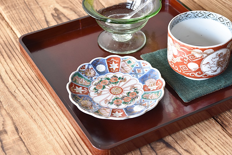 大聖寺伊万里 色絵 奇玉宝鼎之珍 菊型 小皿 4寸皿 - 生活骨董と古布の