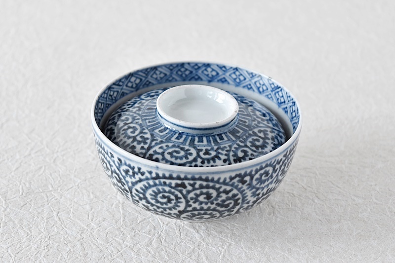古伊万里 染付 蛸唐草 蓋付茶碗 奈良茶碗 煮物椀 - 生活骨董と古布の