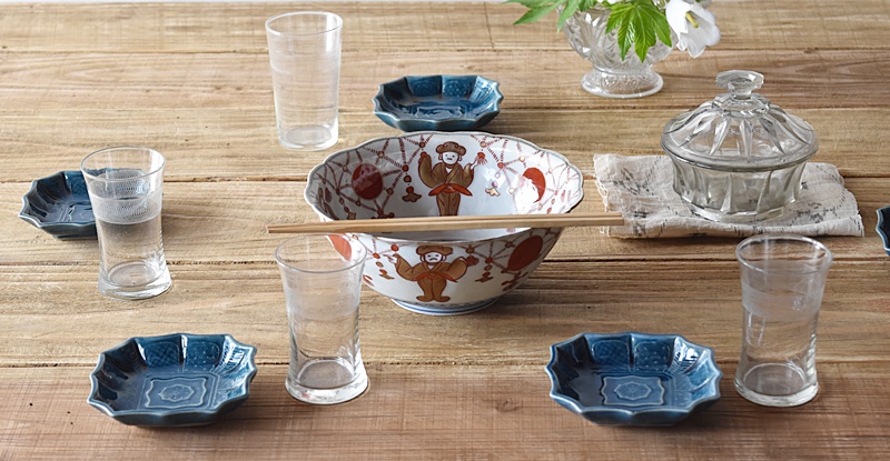 淡路 珉平焼 民平 イゲ型 陽刻 青変形小皿 豆皿 - 生活骨董と古布の