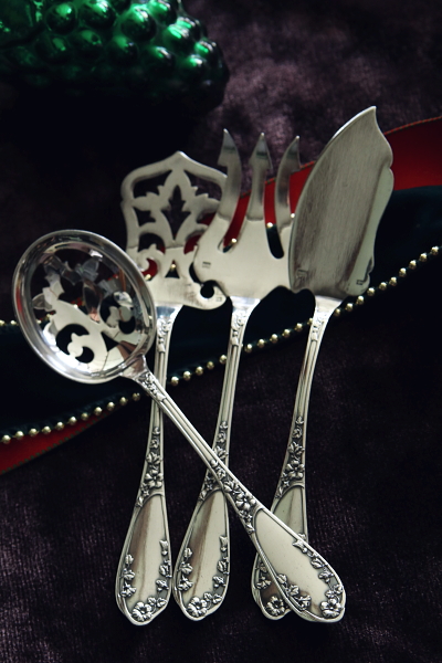 蔓花のオードブルサーバーセット フランス アンティークストリュフ