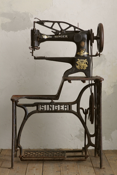 アンティークミシン シンガーSINGER29k3 靴修理皮革八方 工業産業用