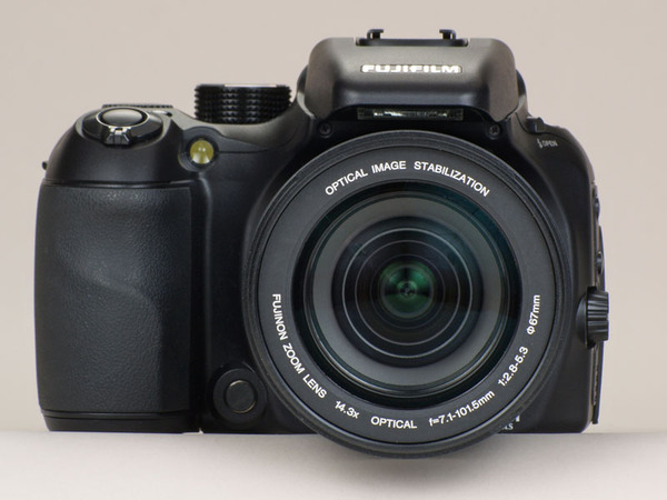 ASCII.jp：ダイナミックレンジを広げたハイエンドモデル 富士フイルム