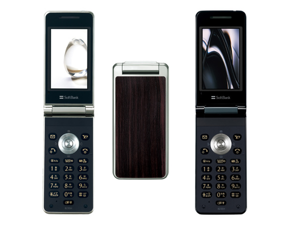 ASCII.jp：ソフトバンク、「SoftBank 823SH」と「821T」を8日に発売