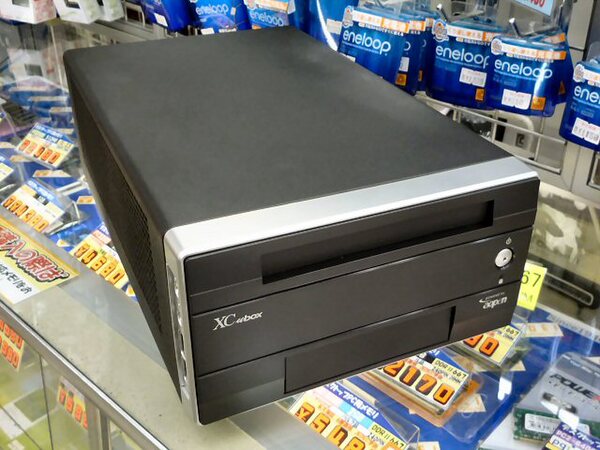 ASCII.jp：AOpenからAtom搭載の小型ベアボーン登場！