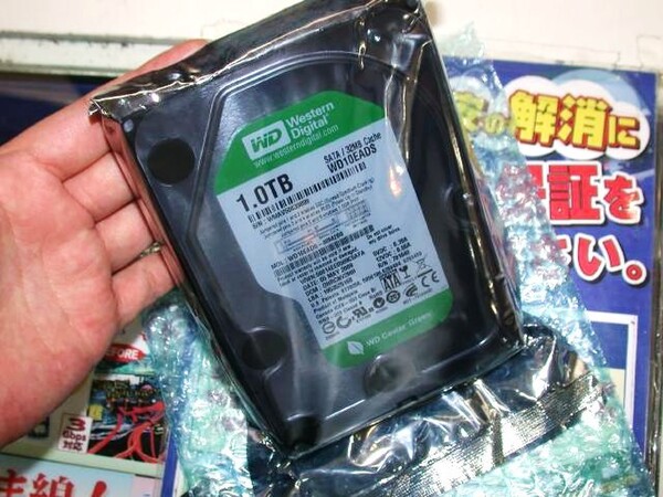 ASCII.jp：1プラ500GB×2で1TBのWD製3.5インチHDDの販売が始まる！