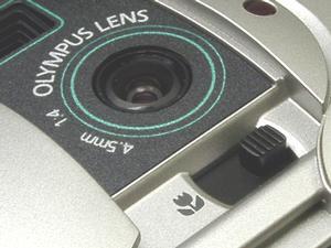 ASCII.jp：CAMEDIA C-100 (1/2)