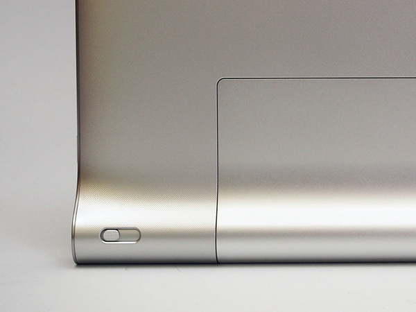 ASCII.jp：驚きのプロジェクター内蔵、YOGA Tablet 2 Proはこう使え