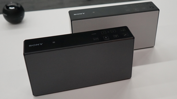 ASCII.jp：SRS-X5後継機など！ ソニーがBluetoothスピーカーの