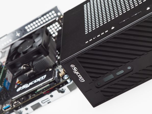 ASCII.jp：Ryzen G搭載超小型でゲームも遊べる！ サイコム流DeskMiniを