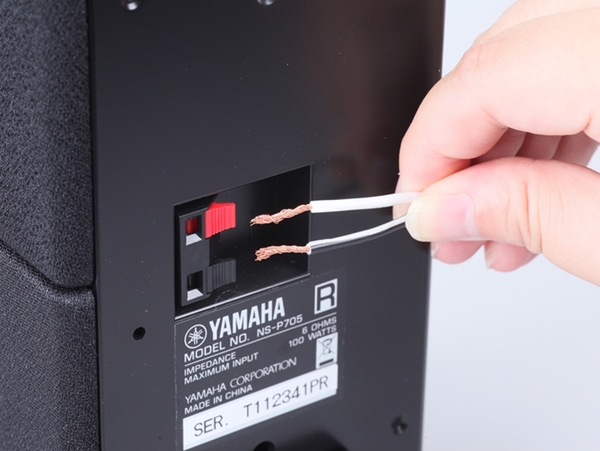 ASCII.jp：ヤマハ「YHT-S351」でマクロスF完結編を聴き込むべし (4/7)