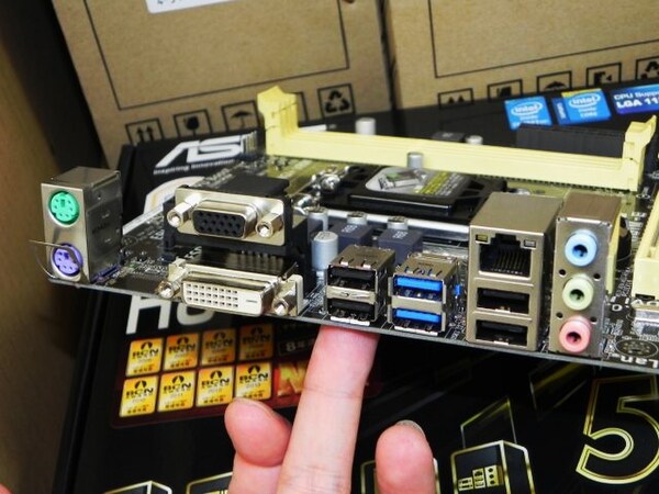 ASCII.jp：5000円台で買えるASUSのHaswell対応マザー「H81M-E」