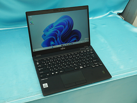 Core i7-10610U+16GBメモリ搭載の13.3型「LIFEBOOK U9310/D」が47,800