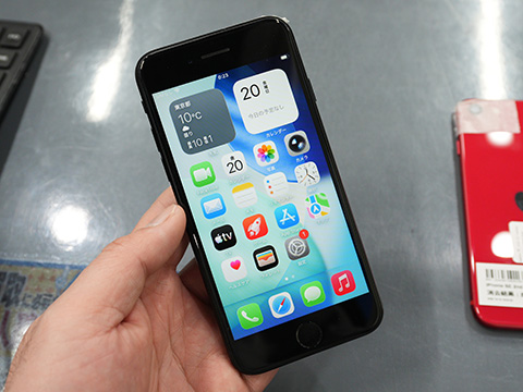 第2世代iPhone SEが16,800円、第3世代は21,800円！中古品の期間限定
