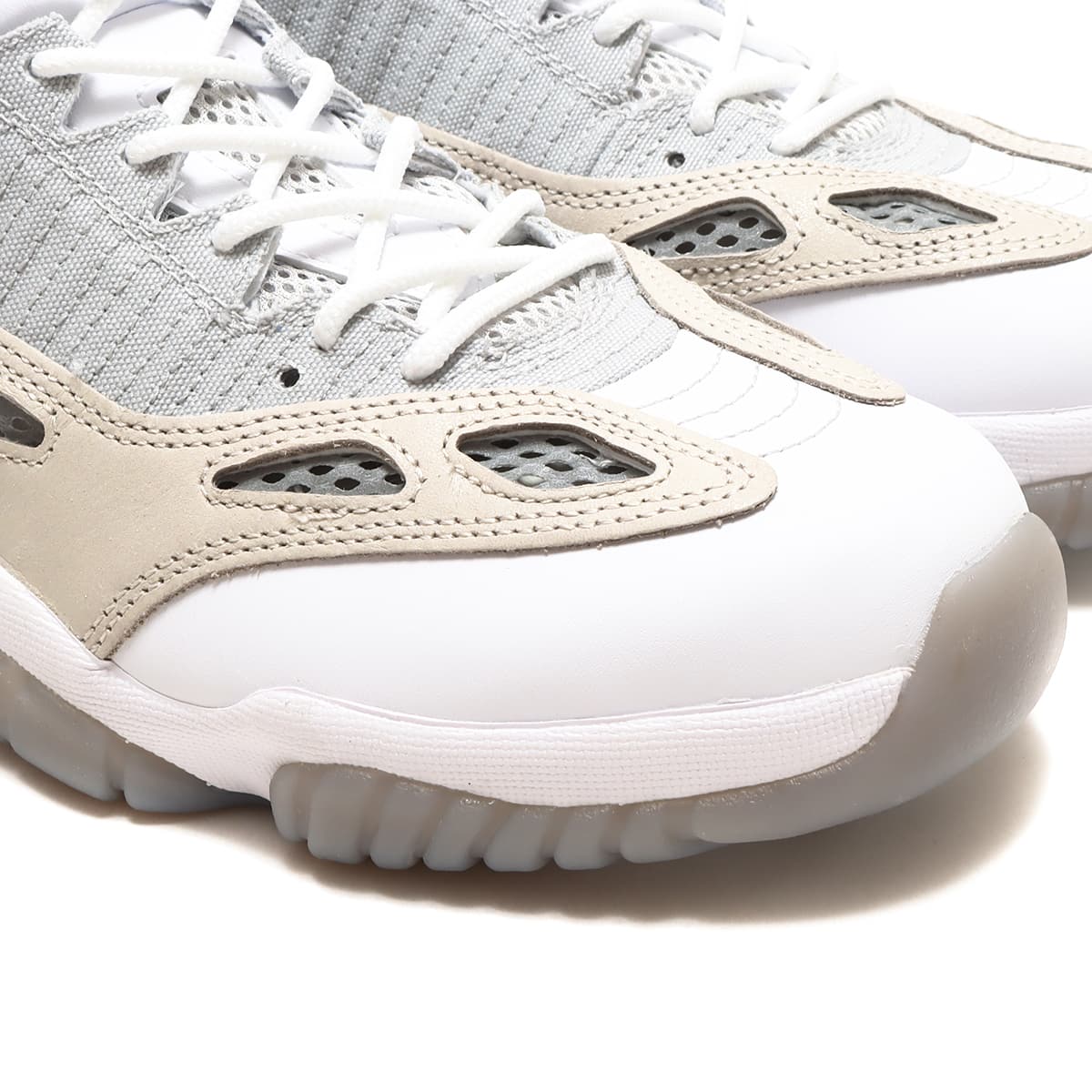 JORDAN BRAND AIR JORDAN 11 RETRO LOW IE LT OREWOOD BRN/NEUTRAL