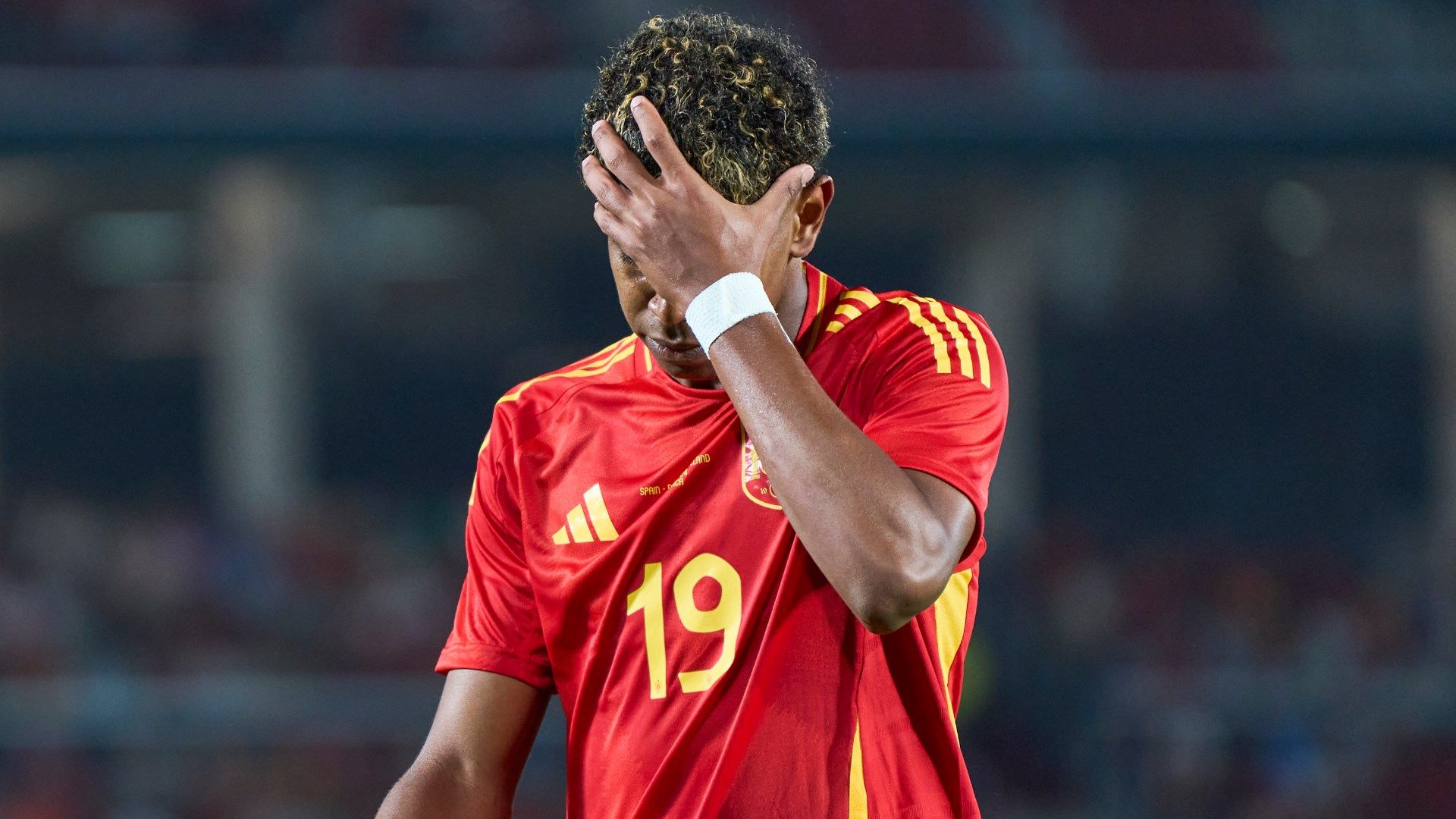 EURO2024中も宿題に追われる？16歳スペイン代表FWヤマル「先生に送ら