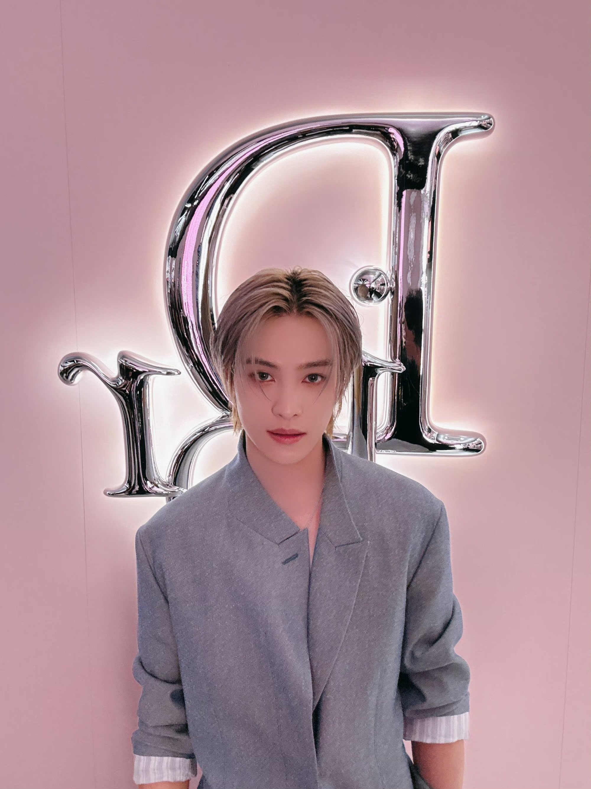 24歳のヤンヤン｜min