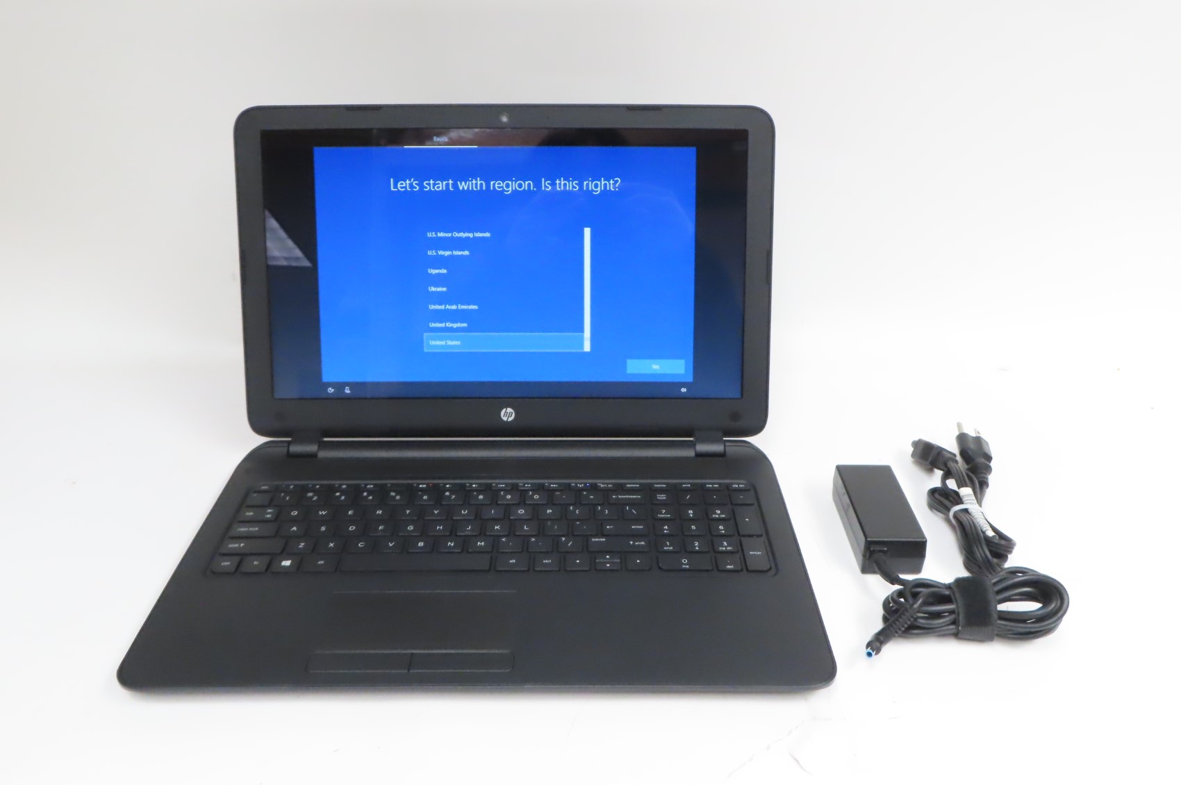 HP Notebook 15-f387wm Win 10 AMD A8-7410 2.2GHz 4GB RAM 500GB HDD