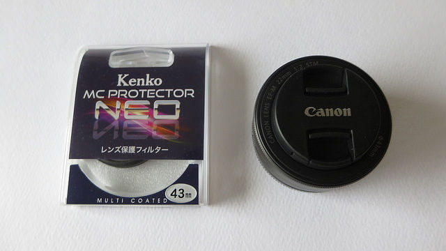 Canon EOS M5・kiss Mなど一眼レンズを保護するプロテクターやフードは