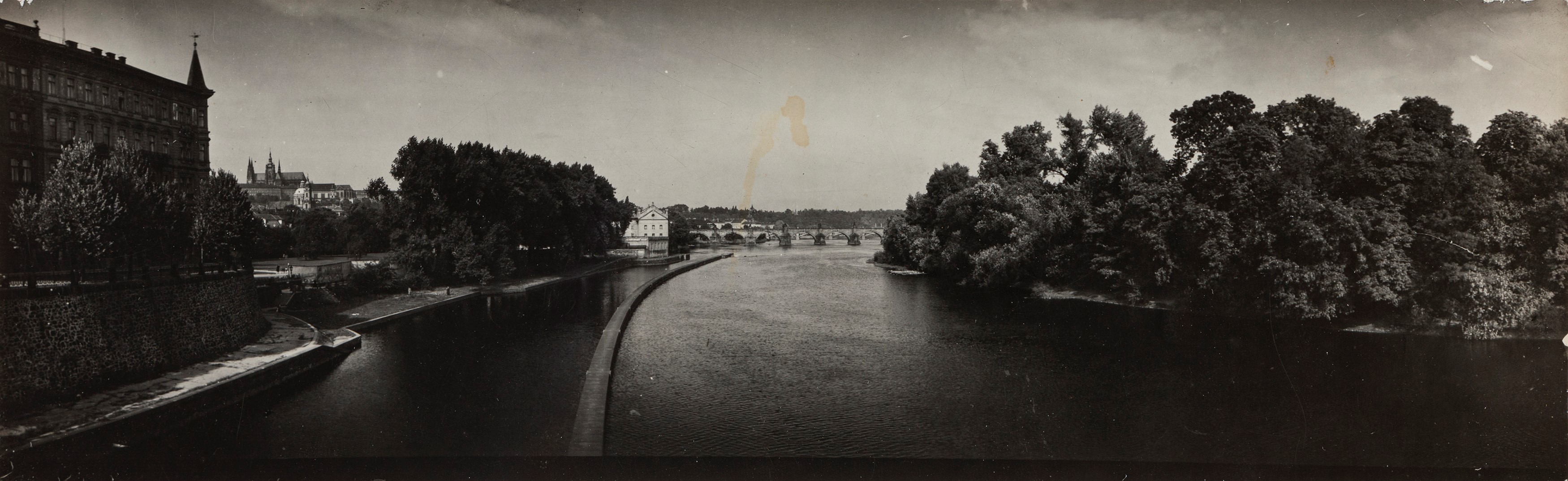 Josef Sudek - Panoramic Prague 1950s | Photographs | Finarte, casa
