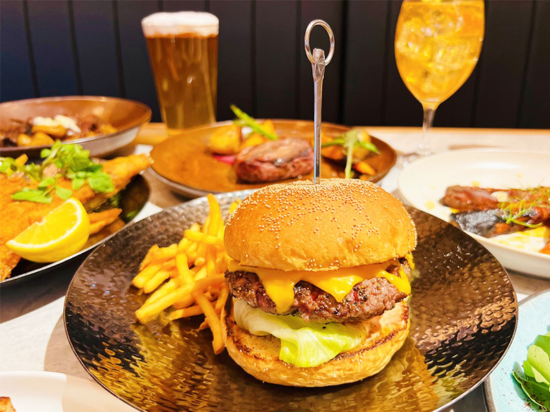 福岡大名ガーデンシティのレストラン／The CRAFT Bar and Gril