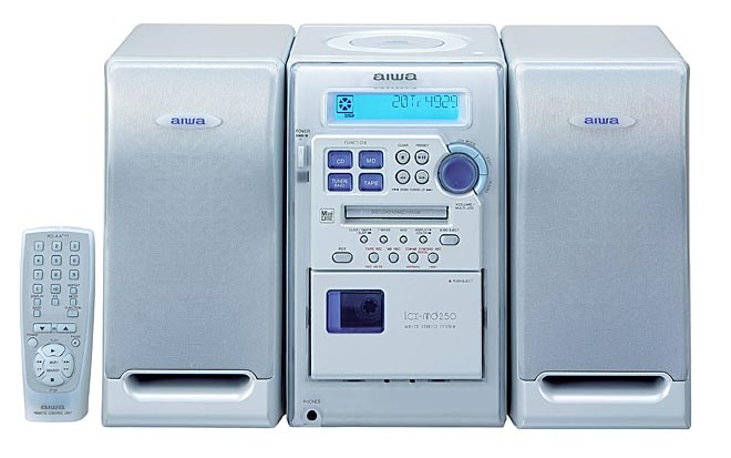 アイワ、液晶パネルの表示色を12色から選択できるMDコンポ