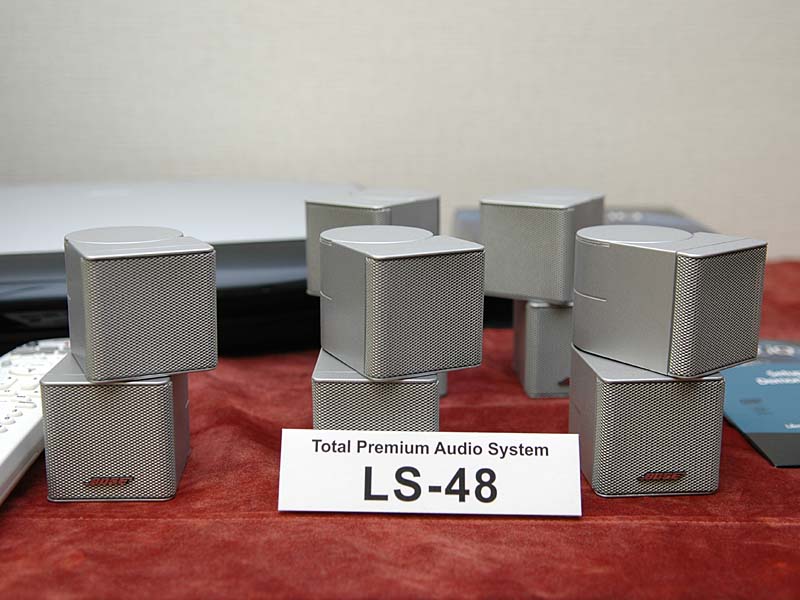 ボーズ、HDDを内蔵した50万円のシアターシステム