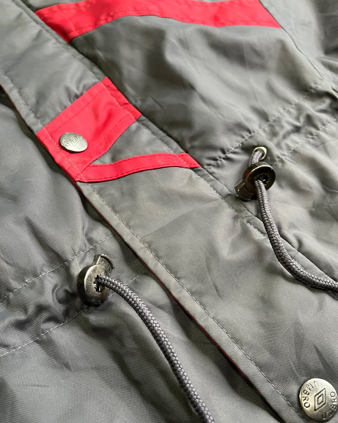 USED］ 90's “ UMBRO アンブロ/ AJAX アヤックス ” ベンチコート