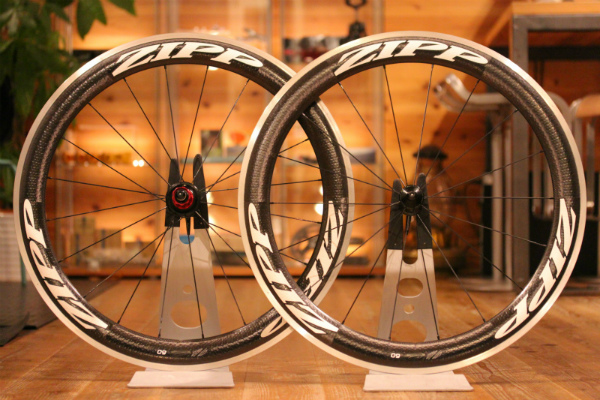 買取で入荷！ ZIPP（ジップ）60 クリンチャー シマノ11S カーボン