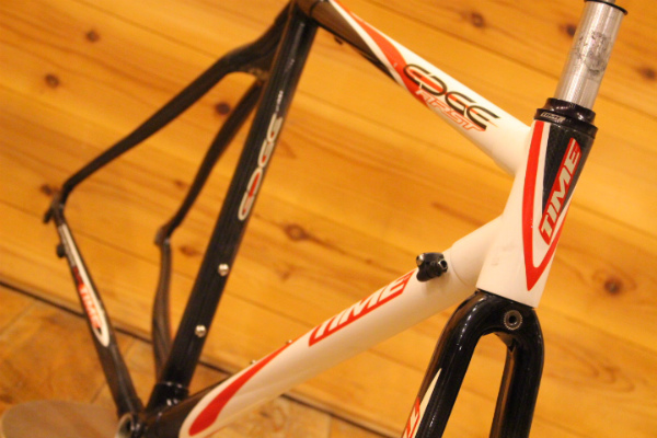 TIMEワールドへの招待状。TIME （タイム）EDGE FIRST （エッジ