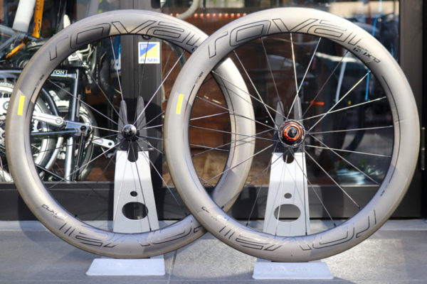 空気の壁を突き抜ける！ロヴァール ROVAL CLX64 rapide カーボン