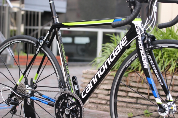 CANNONDALE SUPERSIX EVO 2015 ロードバイク 買取入荷